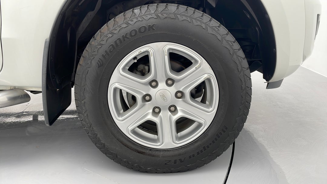 2015 Ford Ranger Xlt 3.2 (4x4), Manual, 113219 km, Right Front Wheel