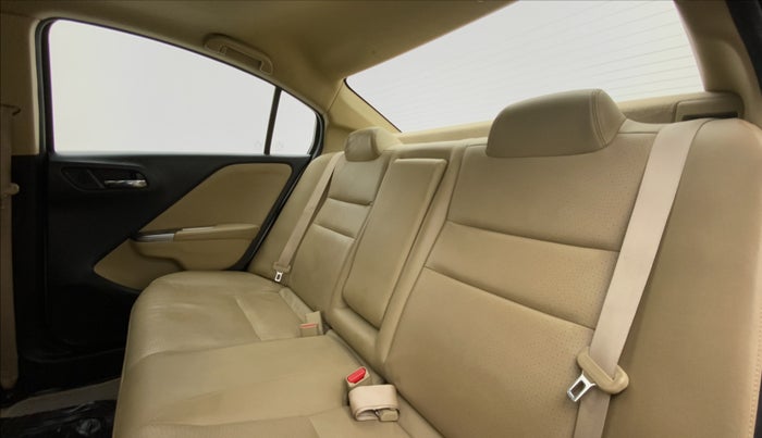 2015 Honda City VX MT PETROL, Petrol, Manual, 64,592 km, Right Side Rear Door Cabin