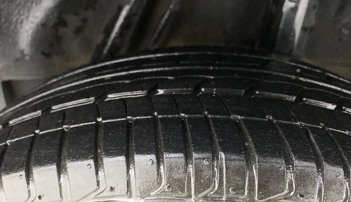 2015 Honda City VX MT PETROL, Petrol, Manual, 64,592 km, Left Rear Tyre Tread