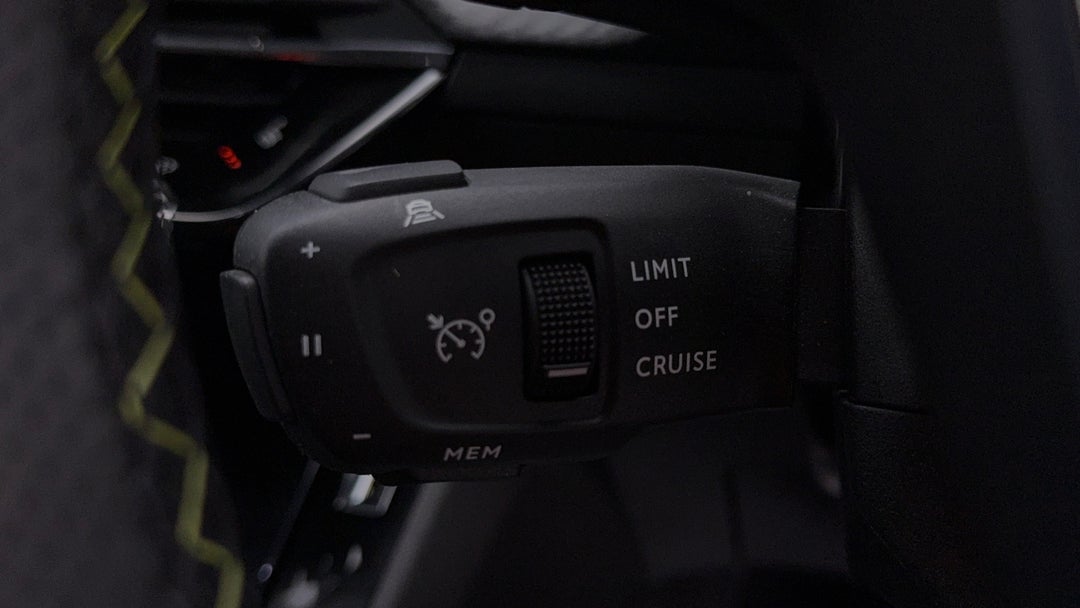 2020 Peugeot 2008 Gt Sport, Automatic, 72191 km, Cruise Control