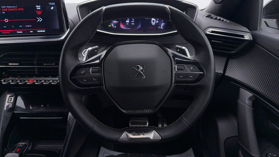 2020 Peugeot 2008 Gt Sport, Automatic, 72191 km, Steering Wheel Close-up