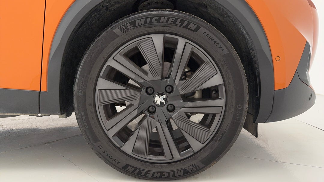 2020 Peugeot 2008 Gt Sport, Automatic, 72191 km, Right Front Wheel