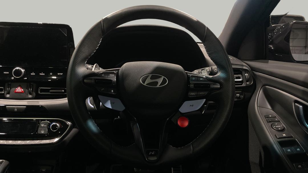 2025 Hyundai i30 N Premium With Sunroof, Automatic, 11780 km, Steering Wheel Close-up