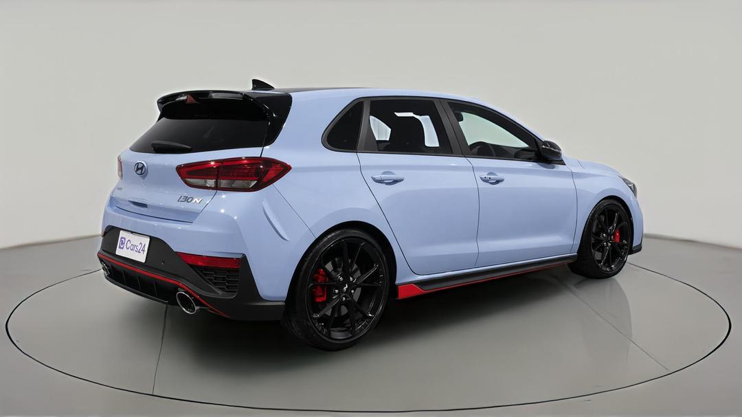 2025 Hyundai i30 N Premium With Sunroof, Automatic, 11780 km, Right Back Diagonal (45- Degree) View