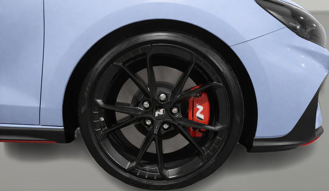 2025 Hyundai i30 N Premium With Sunroof, Automatic, 11780 km, Right Front Wheel