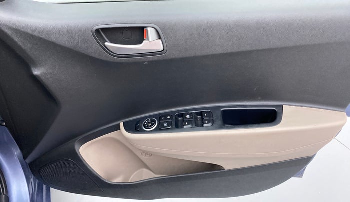 2016 Hyundai Grand i10 SPORTZ 1.2 KAPPA VTVT, Petrol, Manual, 12,089 km, Driver Side Door Panels Control