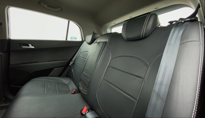 2019 Hyundai Creta 1.6 SX VTVT, Petrol, Manual, 80,066 km, Right Side Rear Door Cabin
