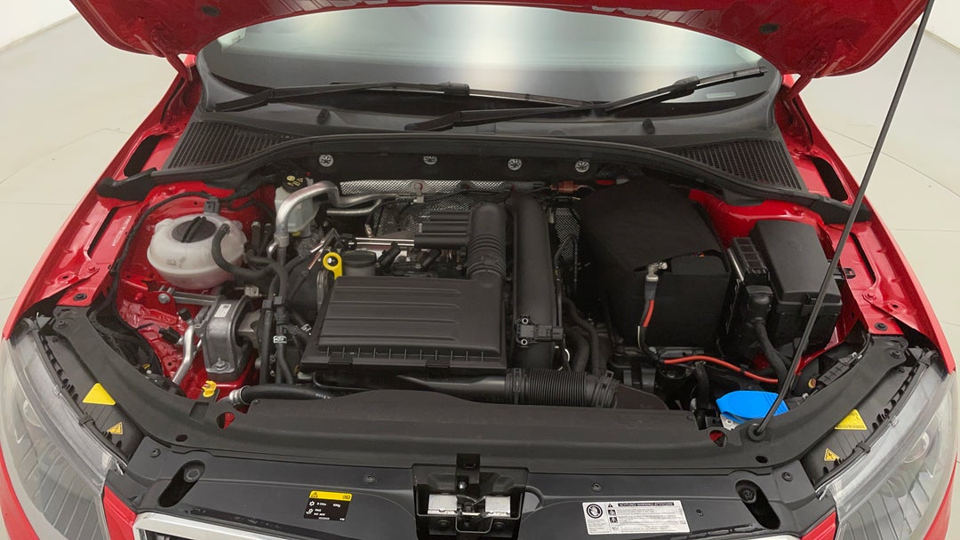 2016 SKODA Octavia 110 Tsi Ambition, Automatic, 113074 km, Open Bonnet (Engine)