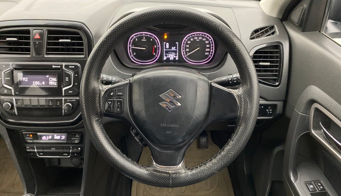 2016 Maruti Vitara Brezza ZDI, Diesel, Manual, 1,10,464 km, Steering Wheel Close Up