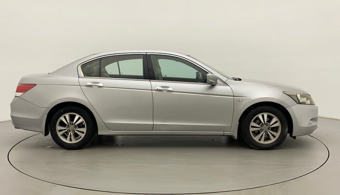 2011 Honda Accord 2.4L I-VTEC MT, Petrol, Manual, 58,657 km, Right Side View