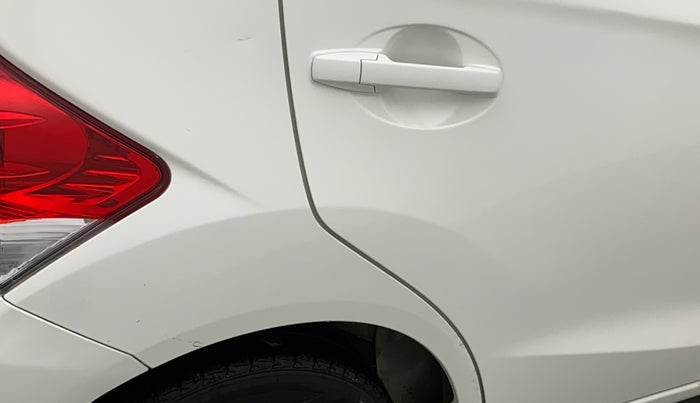 2017 Honda Brio VX AT, Petrol, Automatic, 32,522 km, Right quarter panel - Minor scratches