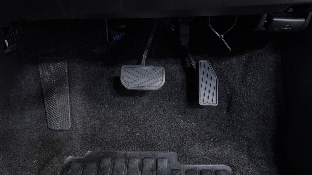 Pedals and Footmat