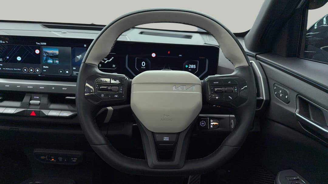 2025 Kia Ev5 Gt-line AWD Lr, Automatic, 11330 km, Steering Wheel Close-up