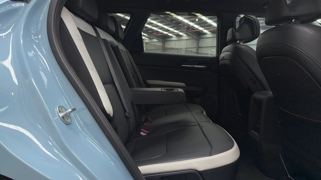2025 Kia Ev5 Gt-line AWD Lr, Automatic, 11330 km, Right Side Rear Door Cabin View