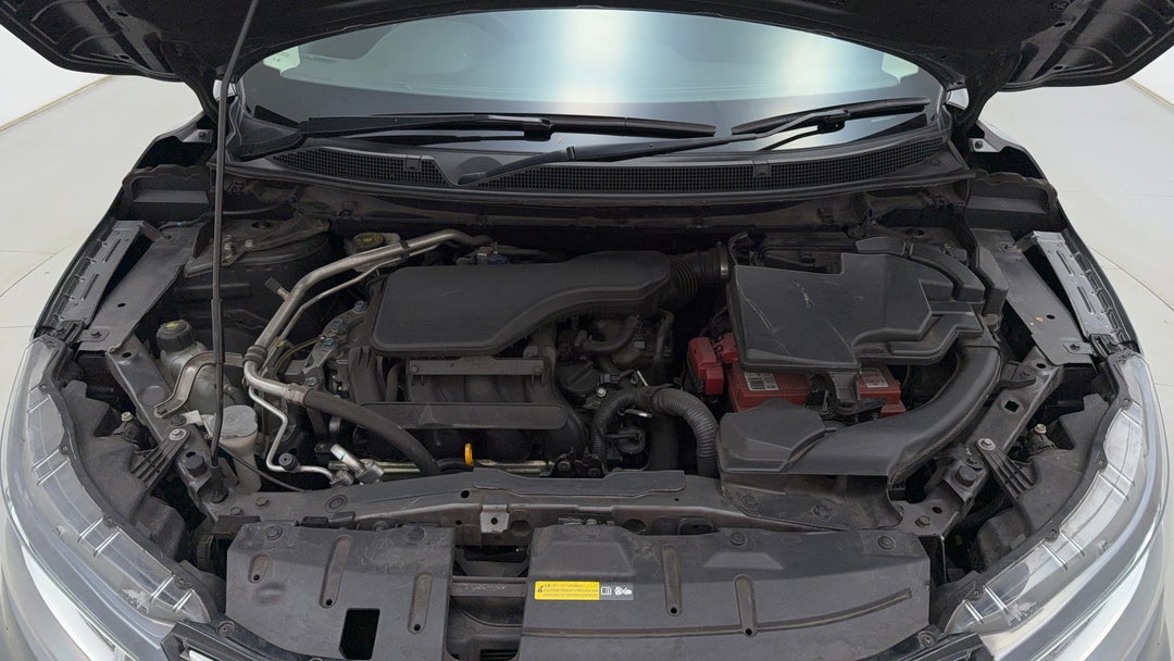 Open Bonnet (Engine)