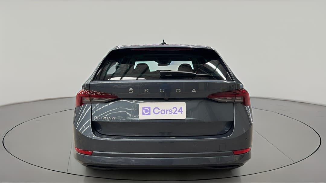 2021 SKODA Octavia 110 Tsi Style, Automatic, 46454 km, Back/Rear View