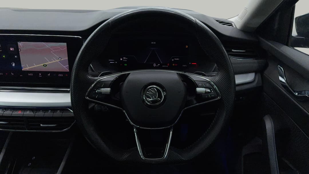 2021 SKODA Octavia 110 Tsi Style, Automatic, 46454 km, Steering Wheel Close-up