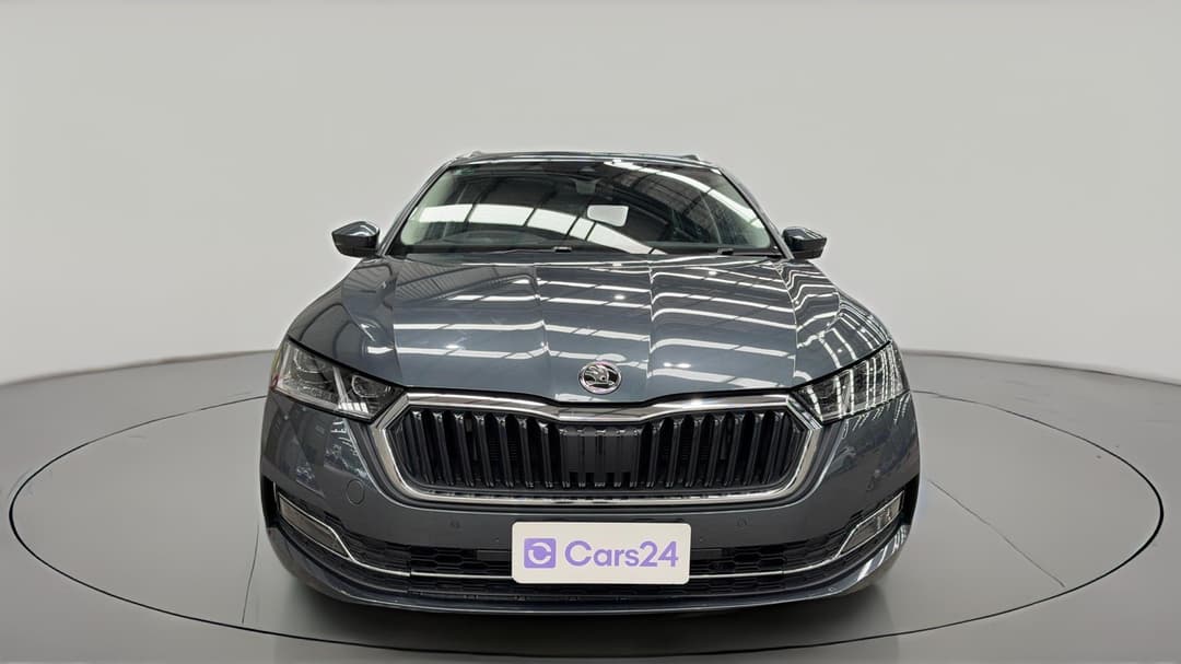 2021 SKODA Octavia 110 Tsi Style, Automatic, 46454 km, Front View