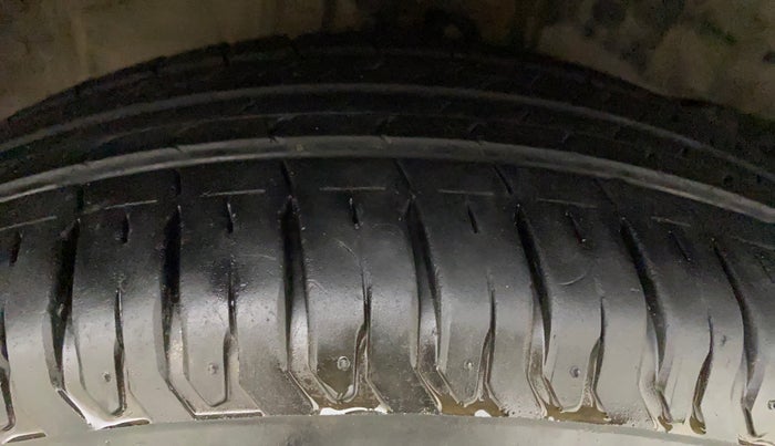 2018 Honda Amaze 1.5L I-DTEC VX, Diesel, Manual, 89,841 km, Right Front Tyre Tread