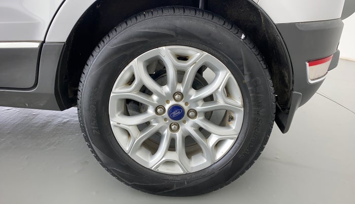 2015 Ford Ecosport 1.5 TITANIUM TI VCT AT, Petrol, Automatic, 74,703 km, Left Rear Wheel