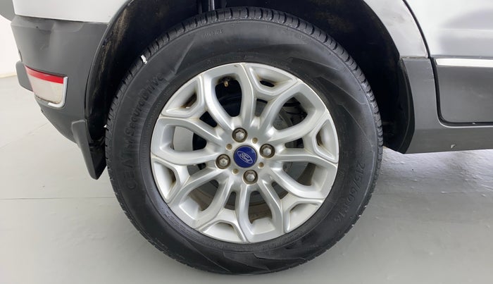 2015 Ford Ecosport 1.5 TITANIUM TI VCT AT, Petrol, Automatic, 74,703 km, Right Rear Wheel