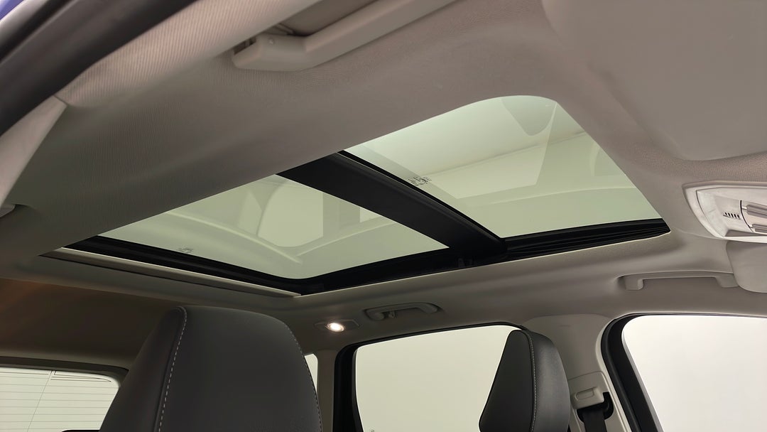 Interior Sunroof/Moonroof