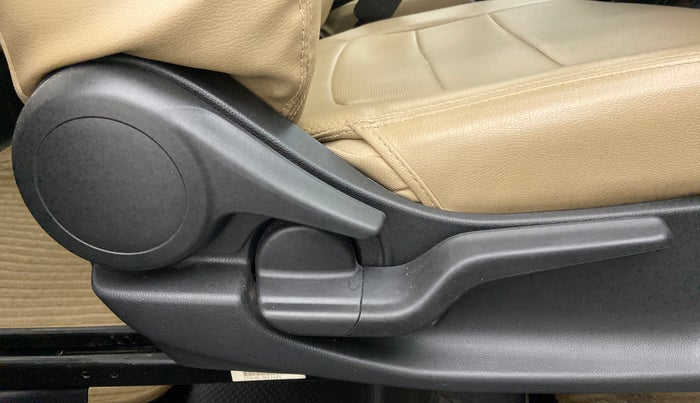 2019 Honda Amaze 1.2 SMT I VTEC, Petrol, Manual, 20,241 km, Driver Side Adjustment Panel