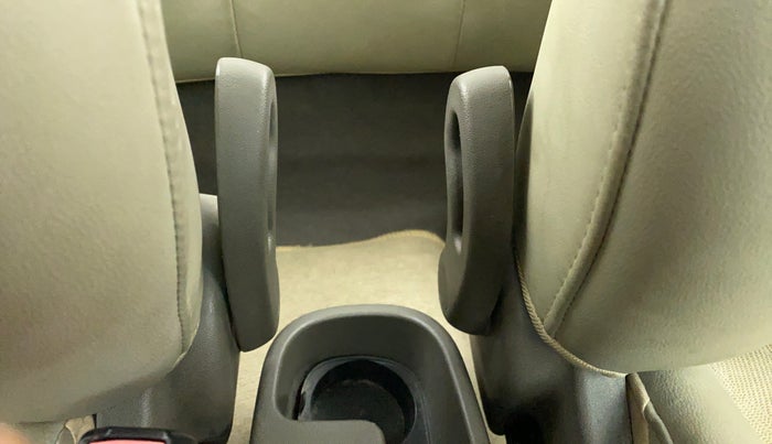2011 Hyundai i10 ERA 1.1 IRDE, Petrol, Manual, 33,360 km, Driver Side Adjustment Panel