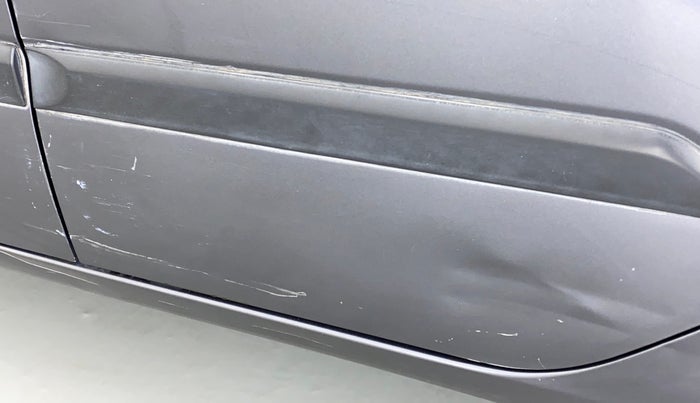 2011 Hyundai i10 ERA 1.1 IRDE, Petrol, Manual, 33,360 km, Rear left door - Slightly dented