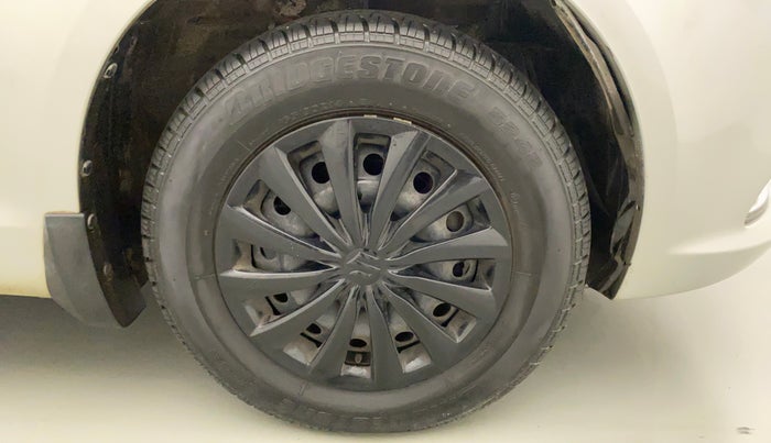 2015 Maruti Swift Dzire VXI AT, Petrol, Automatic, 66,734 km, Right Front Wheel