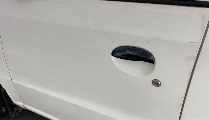 2012 Hyundai Santro Xing GL PLUS, Petrol, Manual, 8,170 km, Front passenger door - Minor scratches