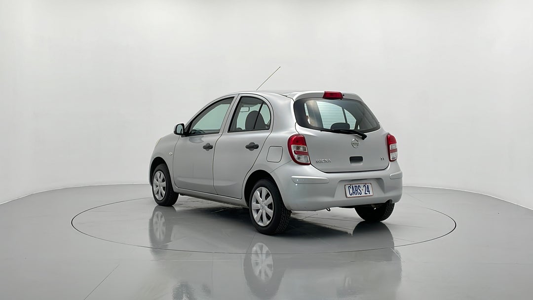 Left Back Diagonal (45- Degree) View