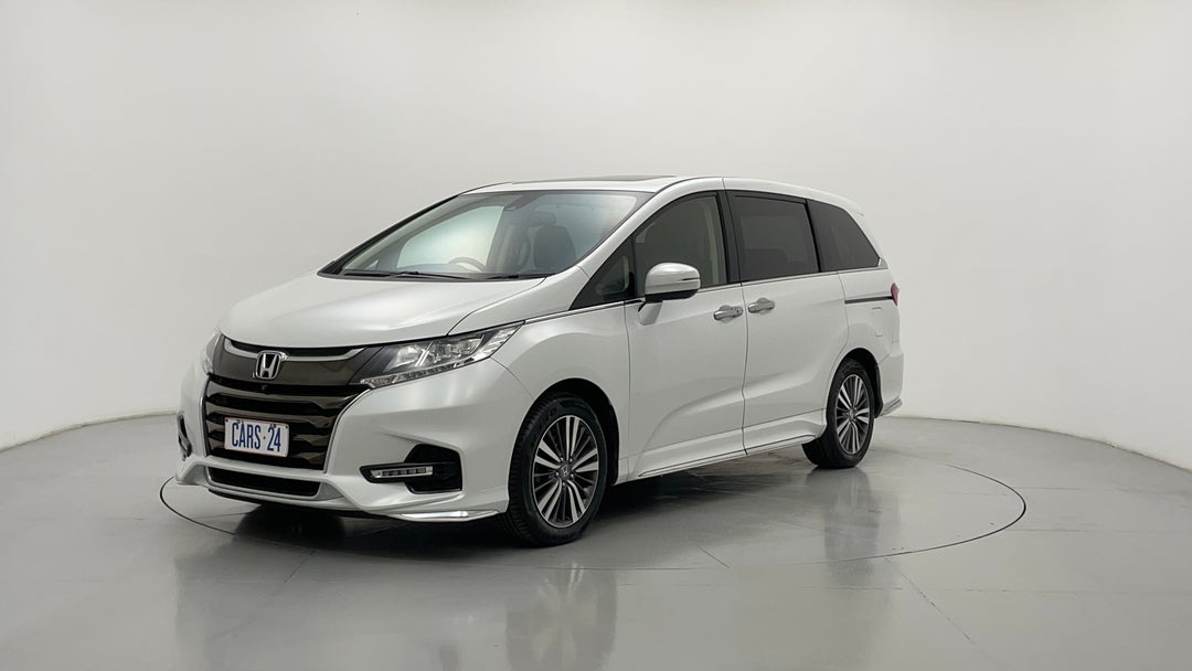 Left Front Diagonal (45- Degree) View