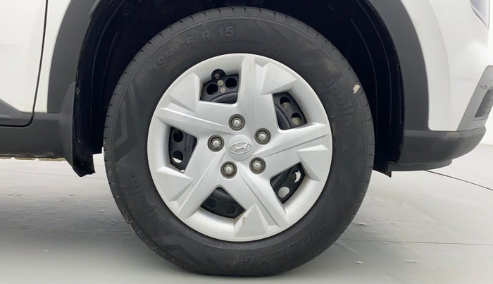 2020 Hyundai VENUE S MT 1.2 KAPPA, Petrol, Manual, 12,589 km, Right Front Wheel