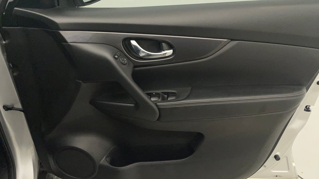 2019 Nissan X-trail St (2WD), Automatic, 75308 km, Speaker View