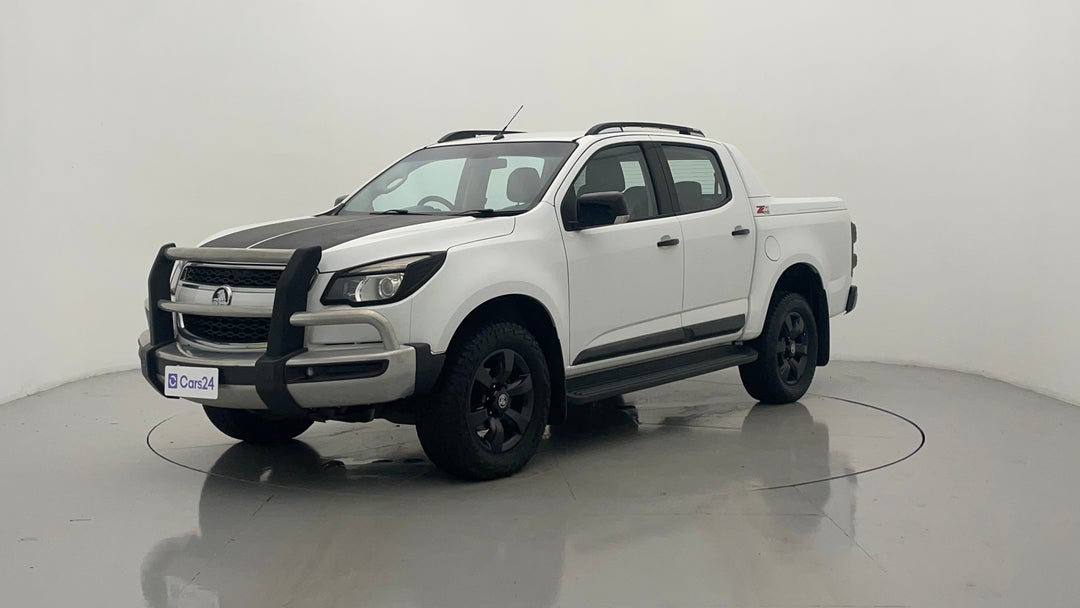 Left Front Diagonal (45- Degree) View