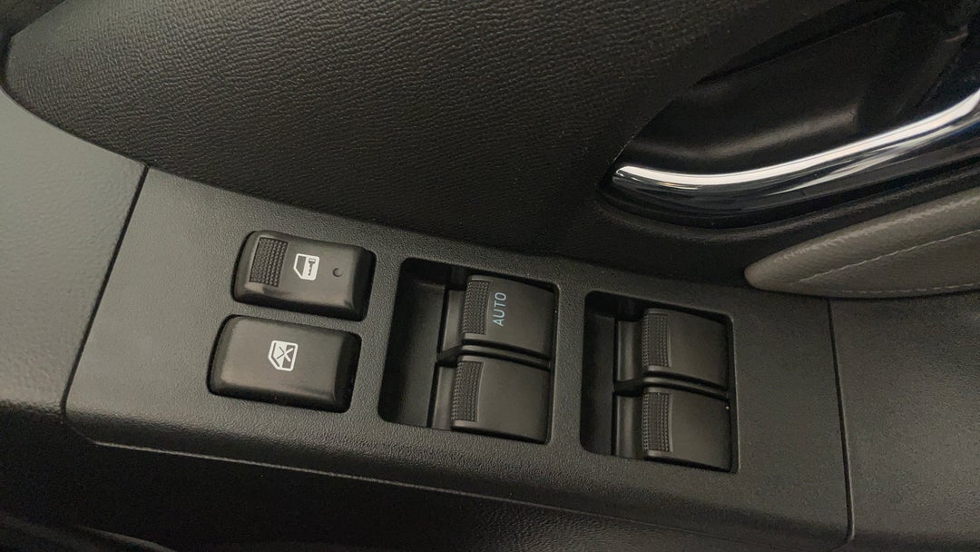Drivers Side Door Panel Controls