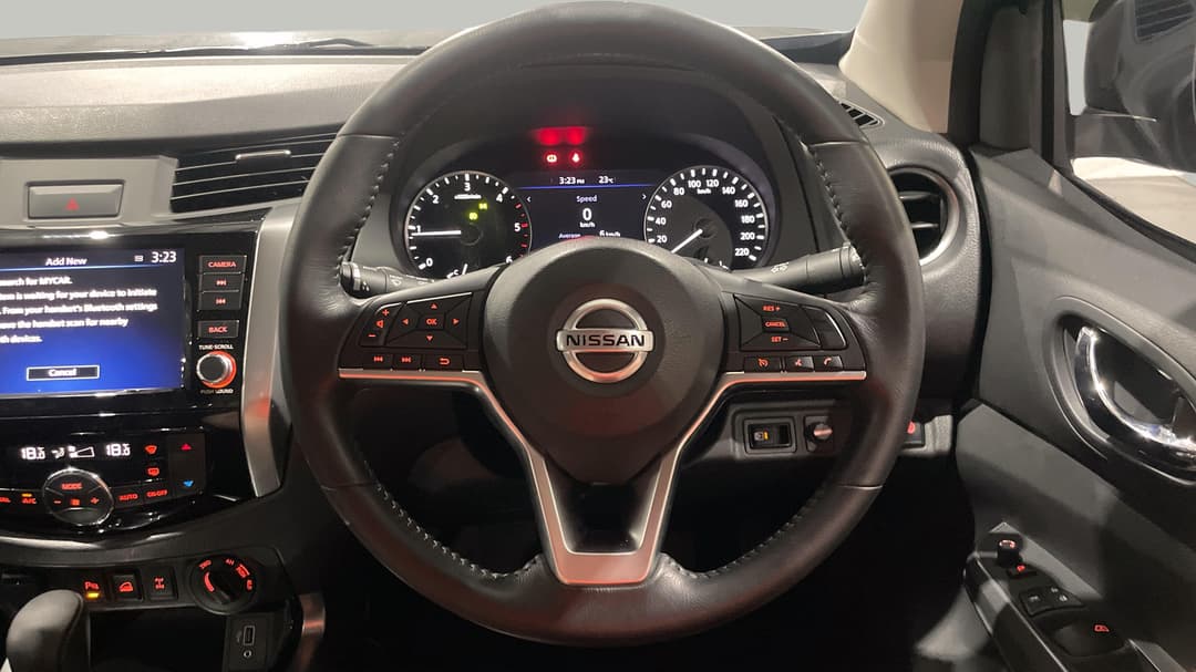 2024 Nissan Navara St-X (4x4) Leather/no Sunroof, Automatic, 15675 km, Steering Wheel Close-up