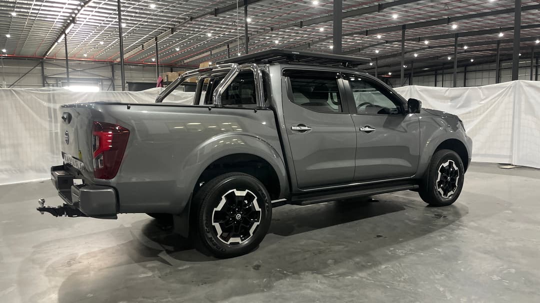 2024 Nissan Navara St-X (4x4) Leather/no Sunroof, Automatic, 15675 km, Right Back Diagonal (45- Degree) View
