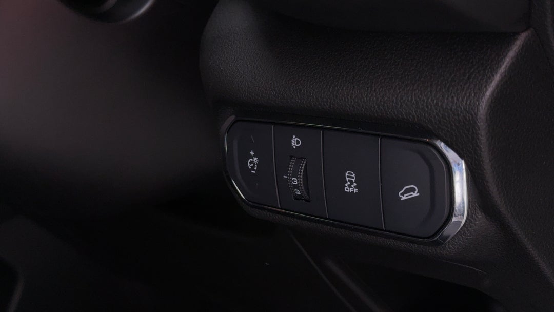 2024 GWM Haval Jolion Lux Hybrid, Automatic, 17904 km, Utility Switches/Buttons