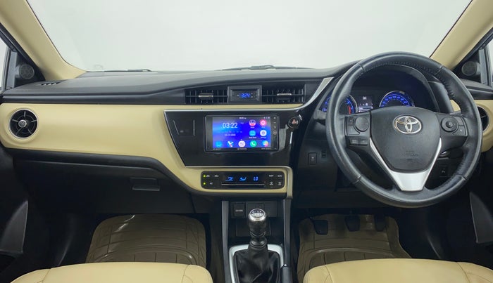 2017 Toyota Corolla Altis GL, Petrol, Manual, 45,060 km, Dashboard