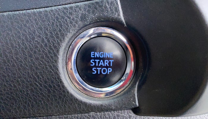 2017 Toyota Corolla Altis GL, Petrol, Manual, 45,060 km, Keyless Start/ Stop Button