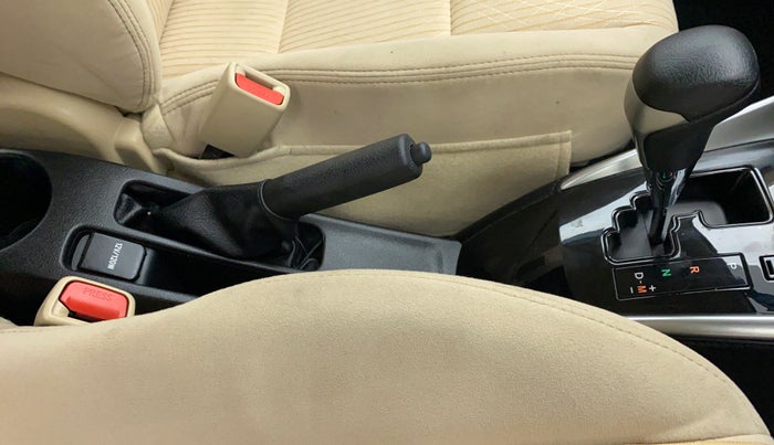 2019 Toyota YARIS G CVT, Petrol, Automatic, 12,233 km, Gear Lever