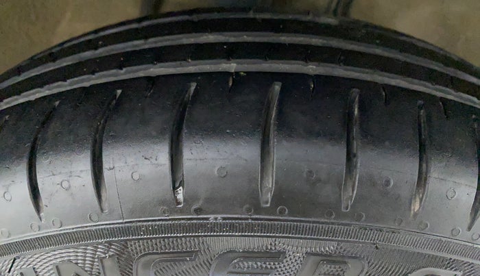 2019 Maruti Alto LXI, Petrol, Manual, 45,608 km, Right Front Tyre Tread