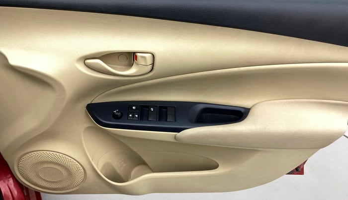 2018 Toyota YARIS J MT, Petrol, Manual, 46,914 km, Driver Side Door Panels Control