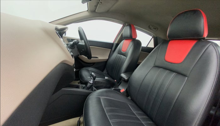 2015 Hyundai Elite i20 MAGNA 1.4 CRDI, Diesel, Manual, 82,687 km, Right Side Front Door Cabin
