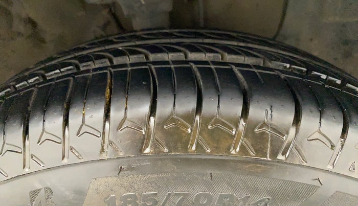 2014 Hyundai Elite i20 SPORTZ 1.2, Petrol, Manual, 81,958 km, Right Front Tyre Tread