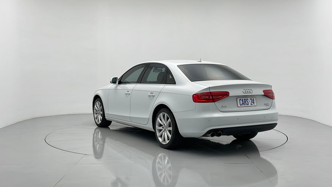 Left Back Diagonal (45- Degree) View