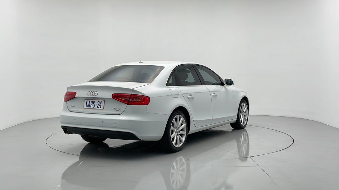 Right Back Diagonal (45- Degree) View