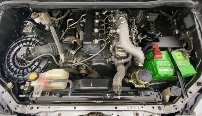 2012 Toyota Innova 2.5 GX 8 STR BS IV, Diesel, Manual, 53,395 km, Open Bonet